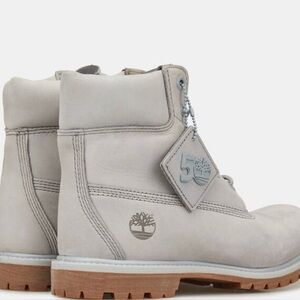 Timberland Light Grey Leather Lace-Up Boots